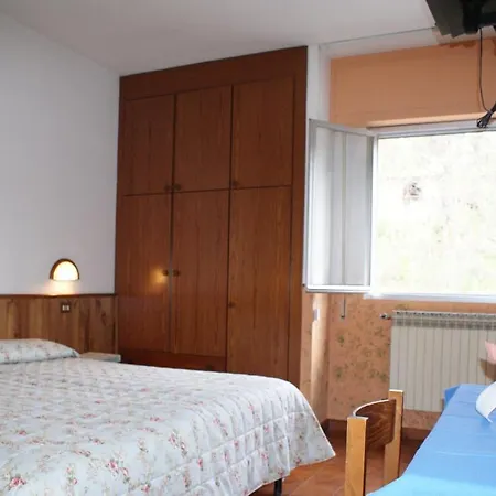 Albergo Ristorante Il Cacciatore San Marcello Pistoiese Quarto foto